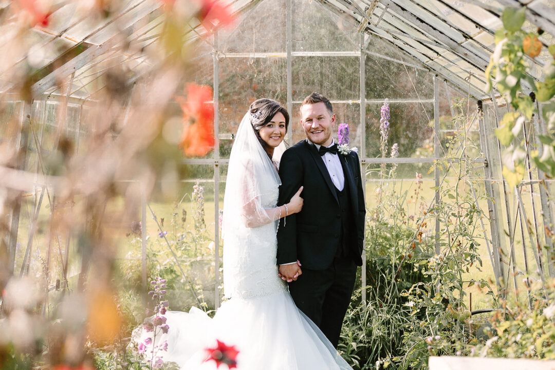 Nicola and Geoff | Sophisticated and Stylish